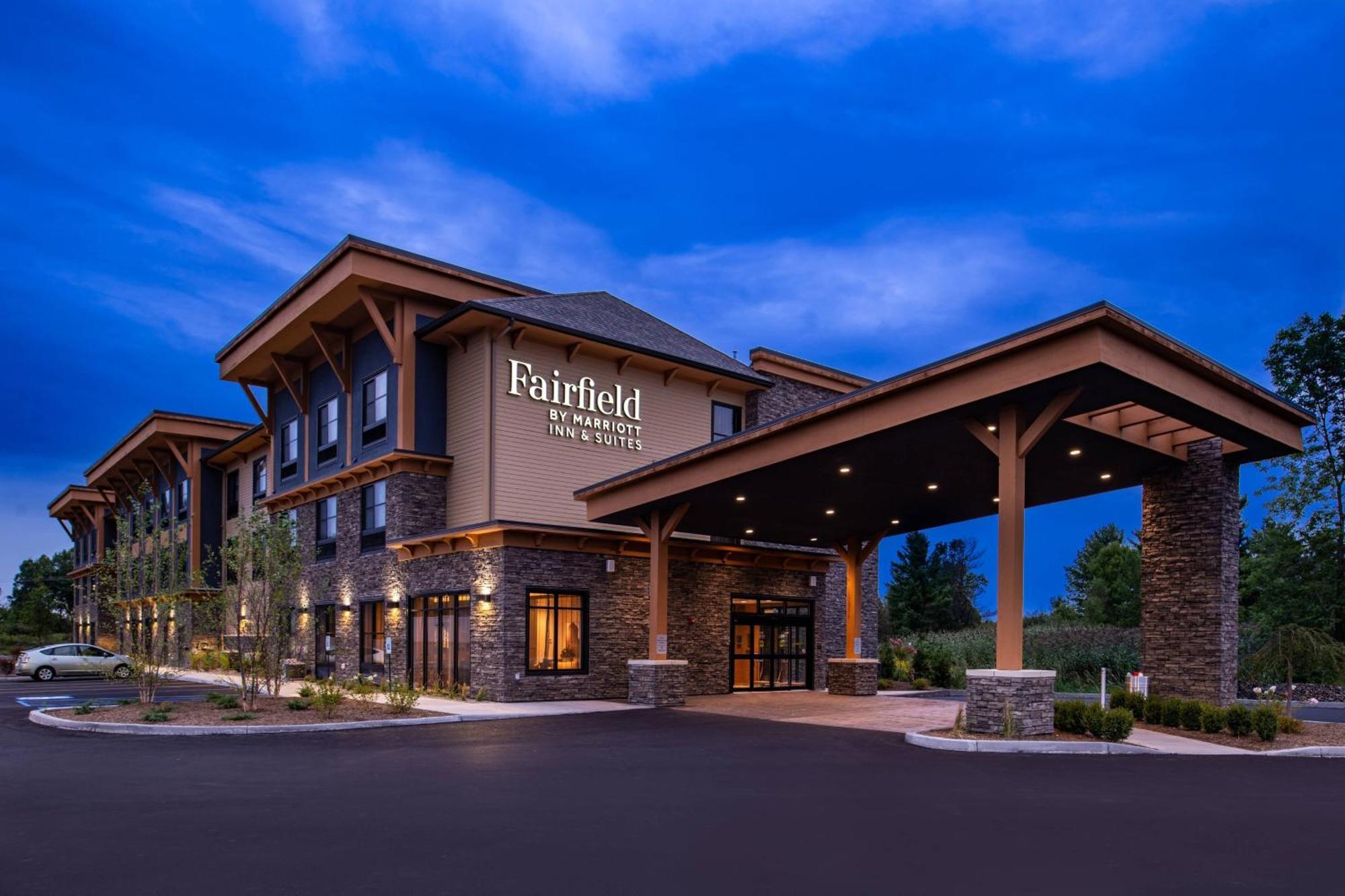 Fairfield Inn & Suites By Marriott Canton Bagian luar foto