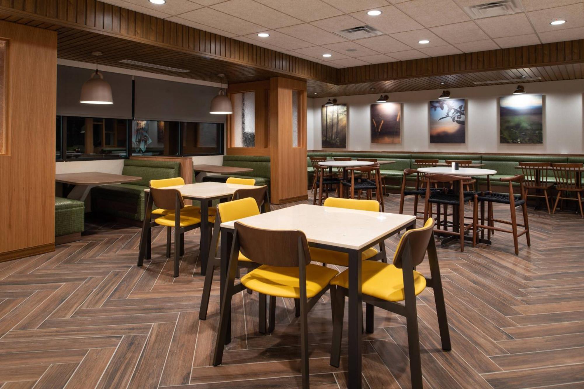 Fairfield Inn & Suites By Marriott Canton Bagian luar foto