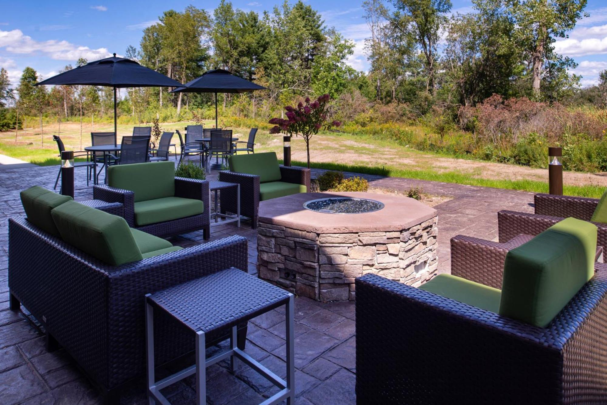 Fairfield Inn & Suites By Marriott Canton Bagian luar foto
